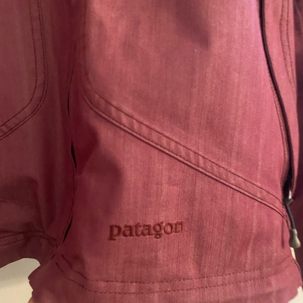 Women’s Patagonia jacket! - Picture 2 of 8